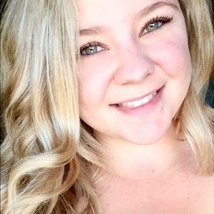 Meet your Posher, Lydia